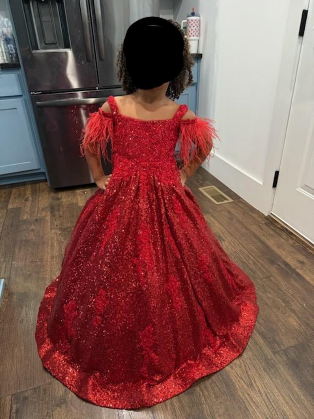 Sherri Hill red pageant dress little girl size 4, new with tags